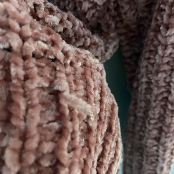 Love Tree: Pink sweater - Picture 10 of 10